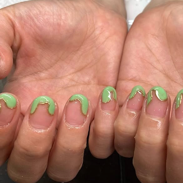 nail_sky