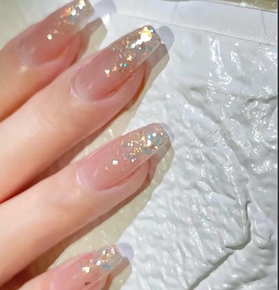 【大人気No1】チップ長さ出し10本マグネット、ラメネイル，ミラー