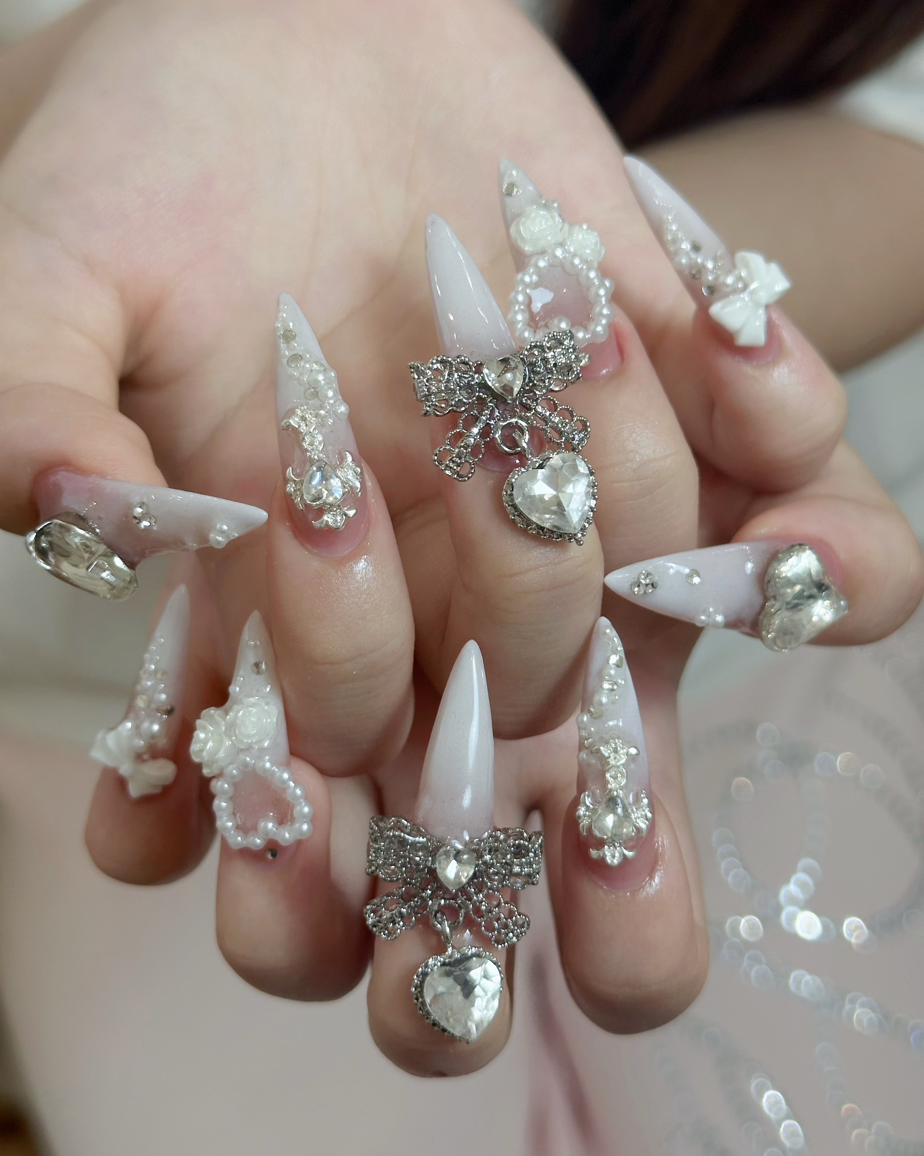 YumiRisuNails