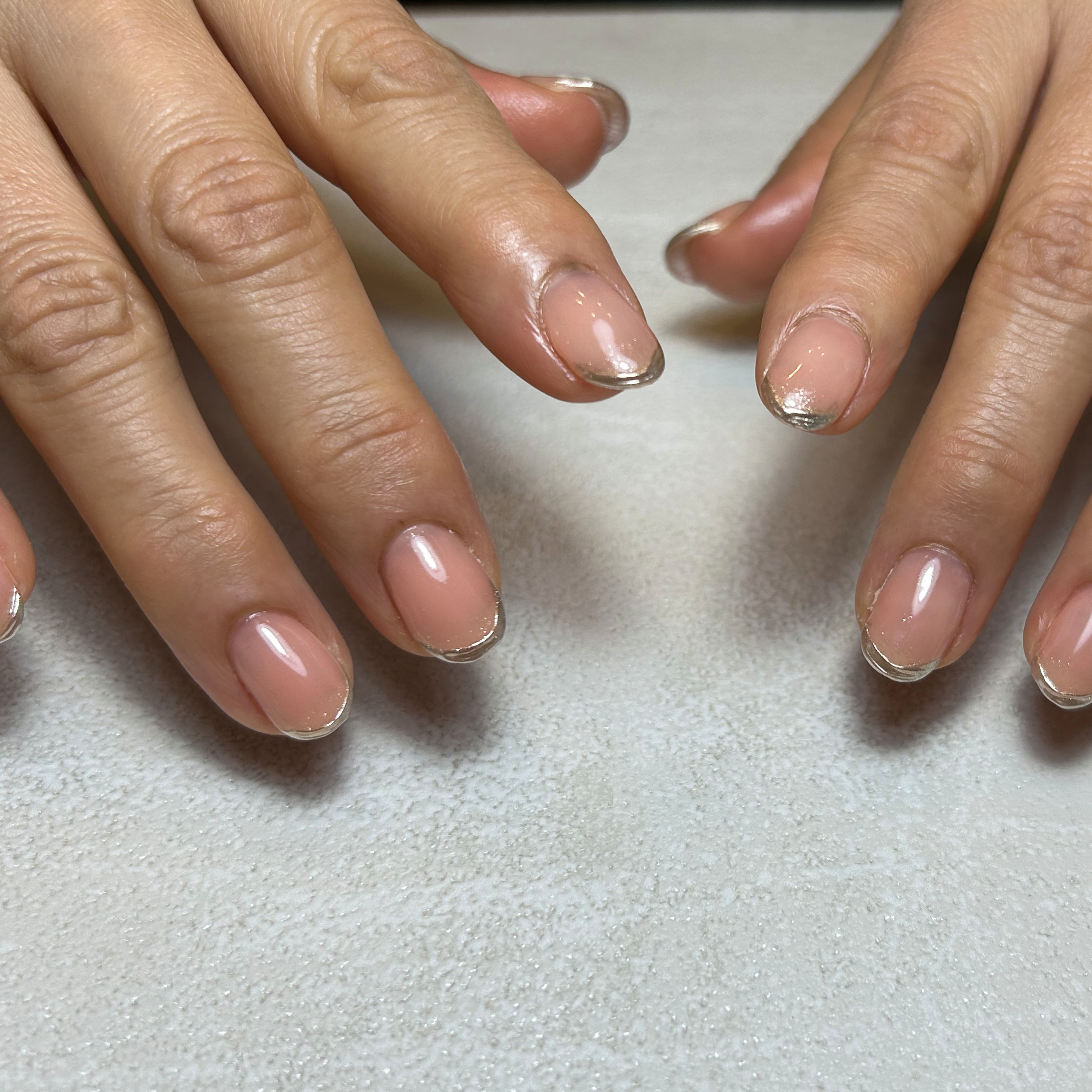 and..R_nails