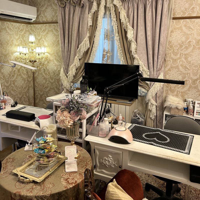 nail salon pinkalice