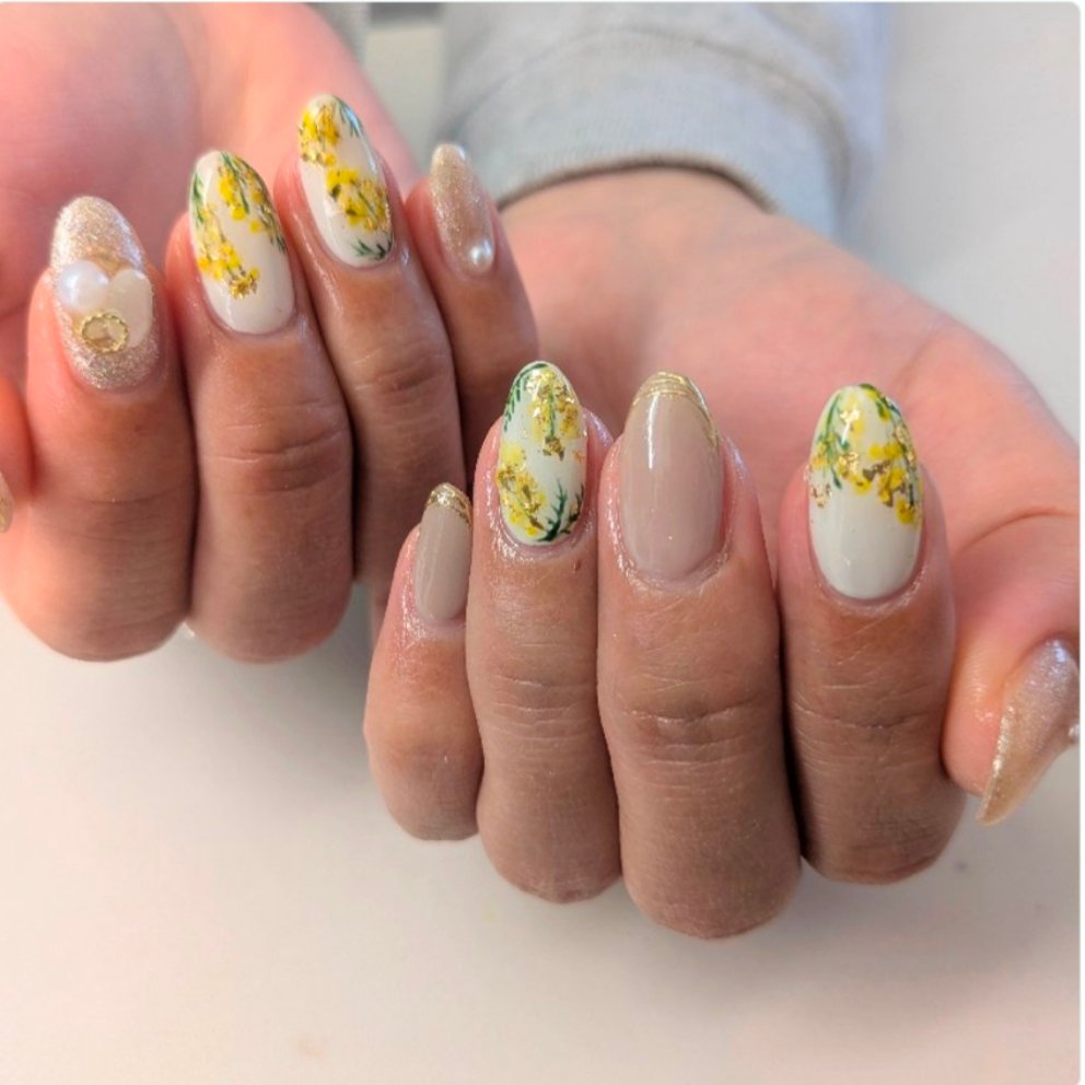 Nail_Lupinus