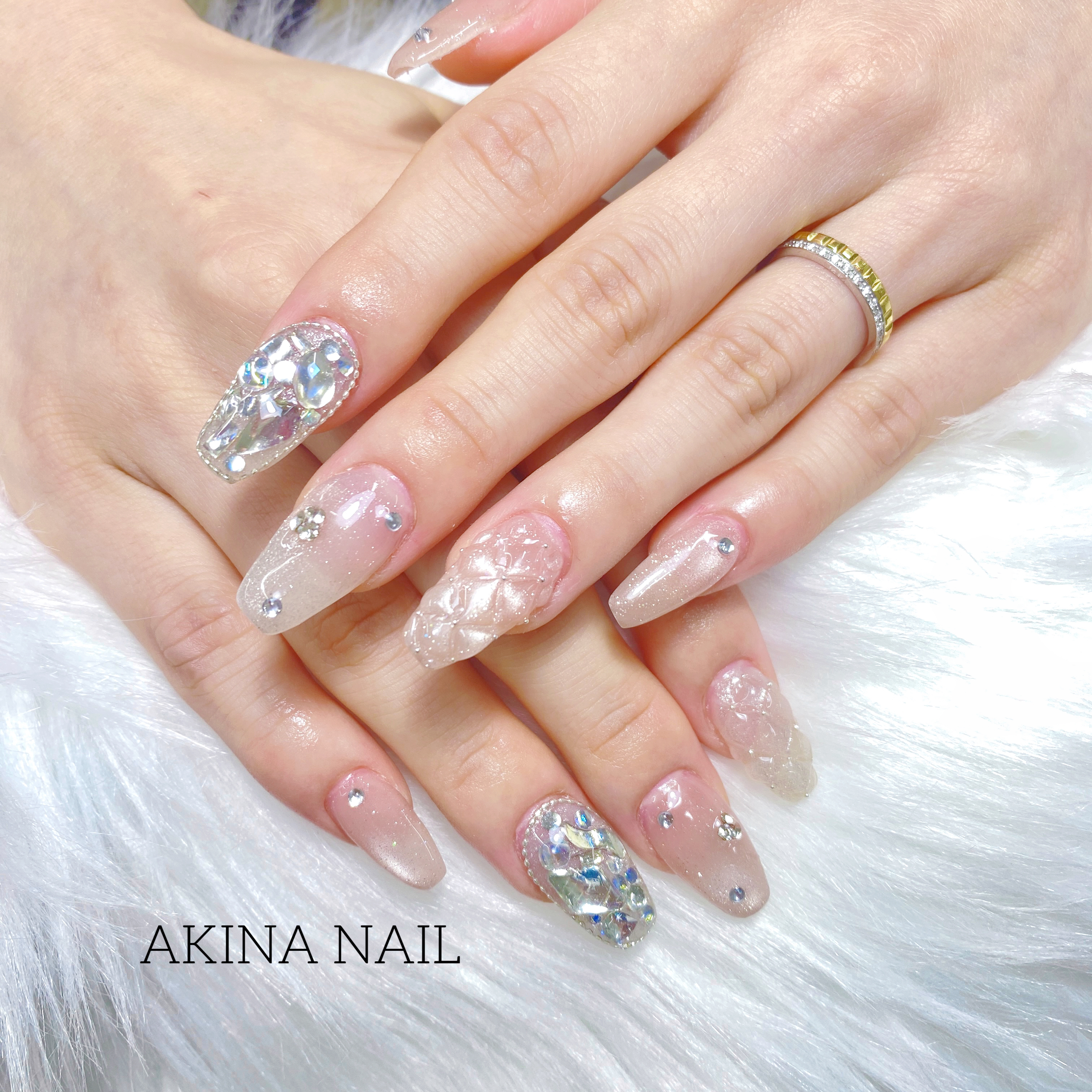 Mirai_Nails