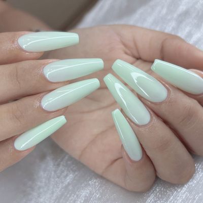 「スカルプ」ワンカラー、マグネット
【店内口コミ投稿で10％OFF対象💗🎀】