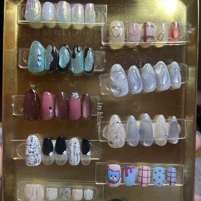 定額ネイル⌇リッチコース【Chorus】