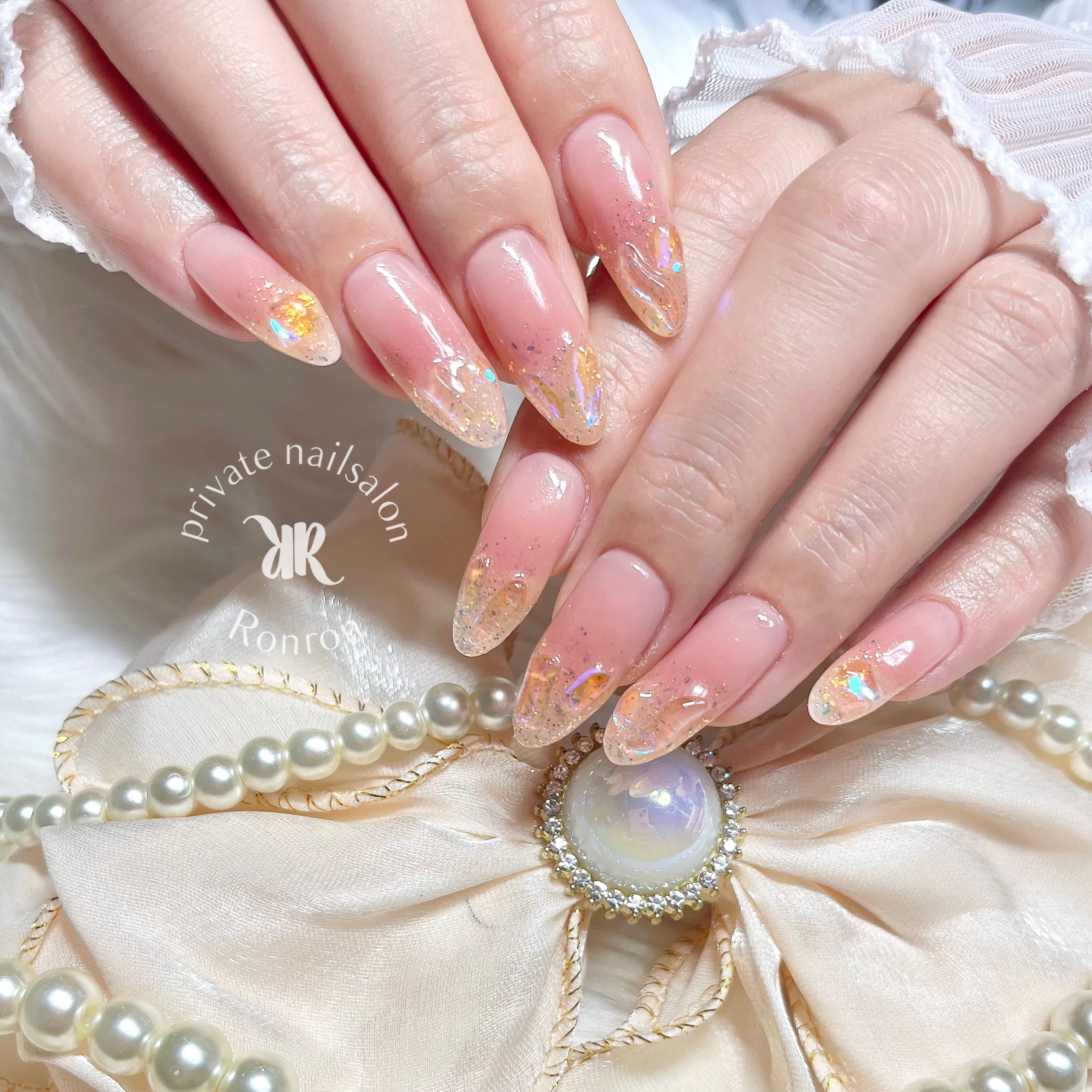 Ronron.nail