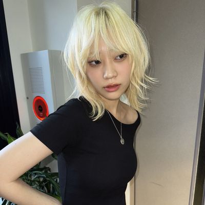 【学割U24】黒髪から初めてのブリーチの方に☆デザインカット+トリプルカラー