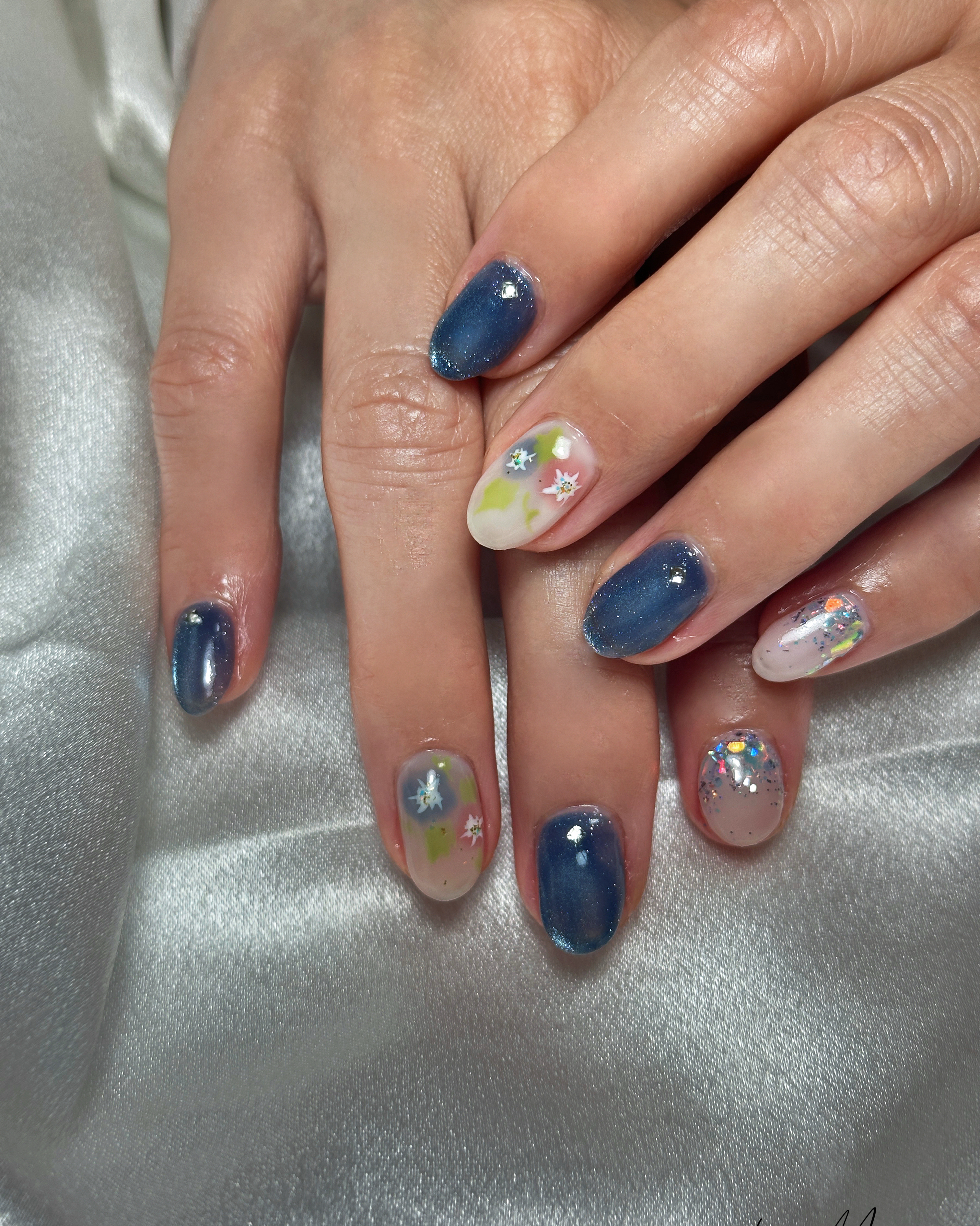 Moon_nail96