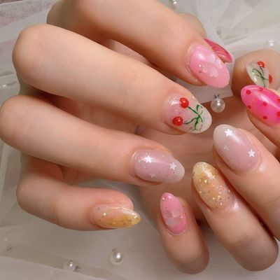 スタッフお任せデザインネイル💅