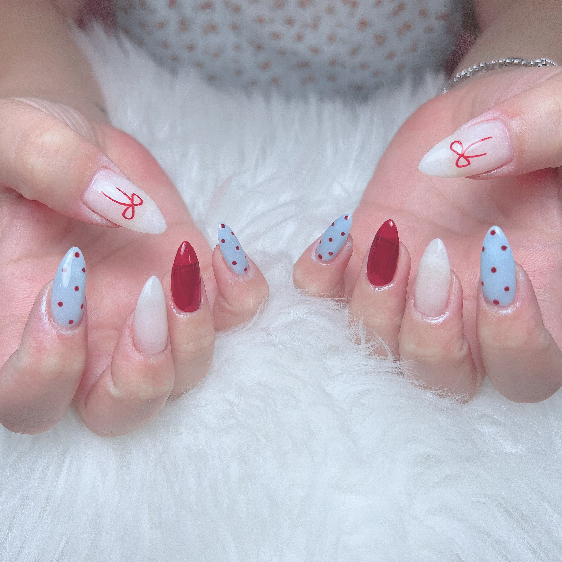 Har02_Nail