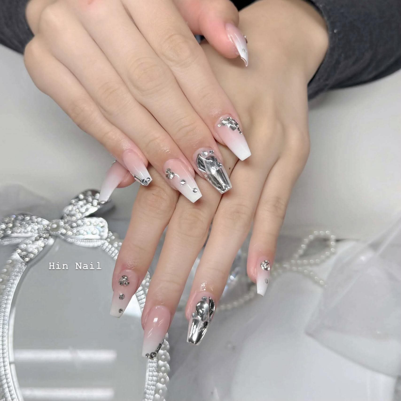 Hin.Nails_salon