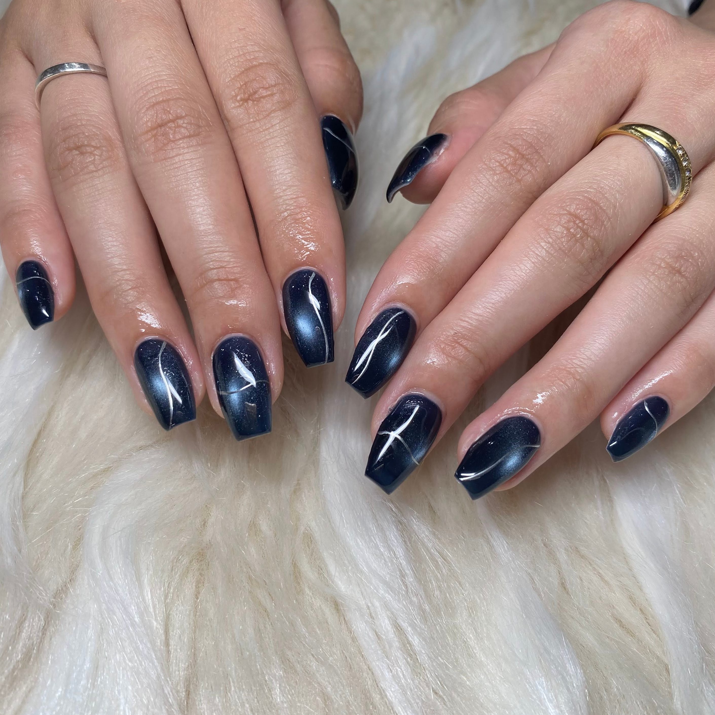 mp.nails
