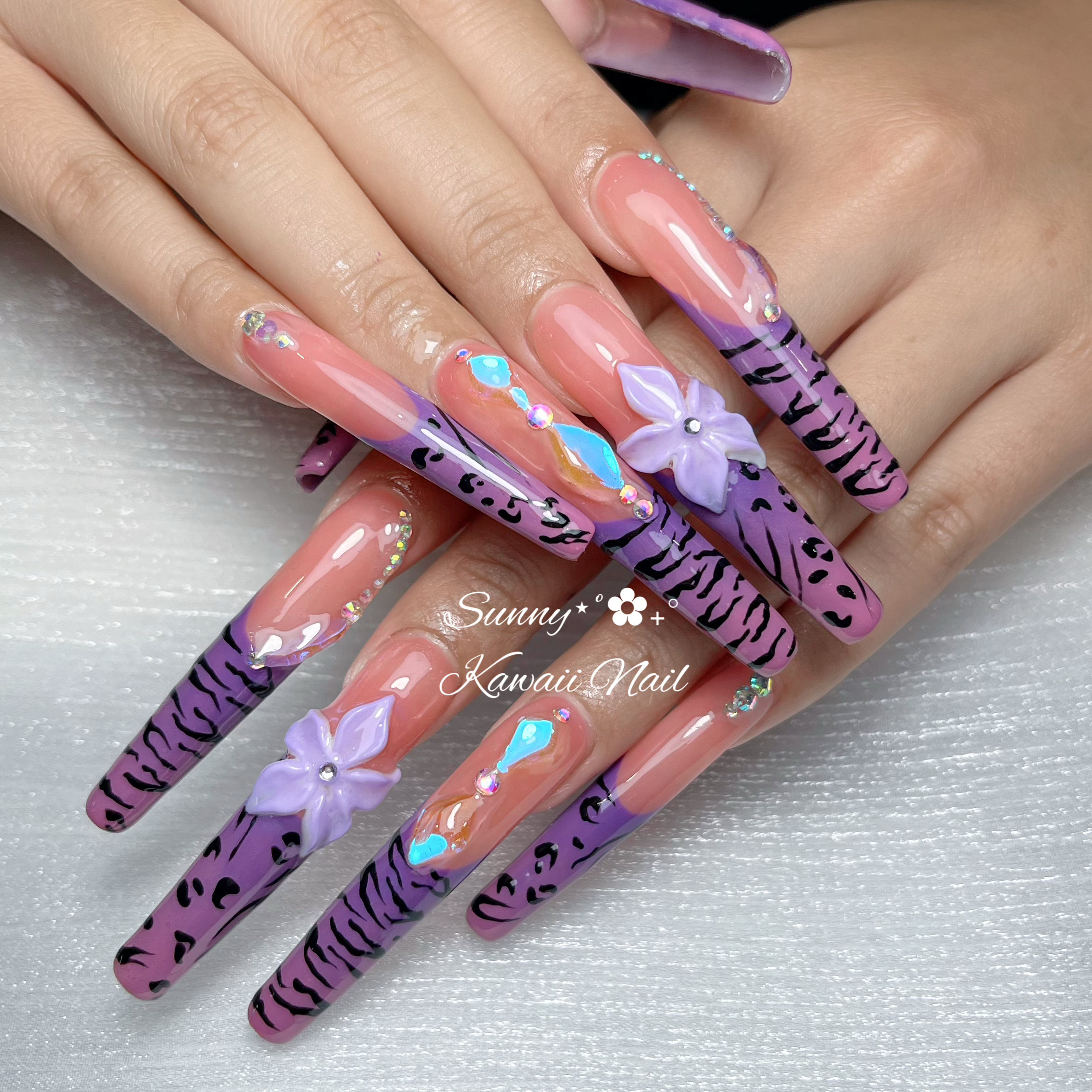 Sunny_KawaiiNail