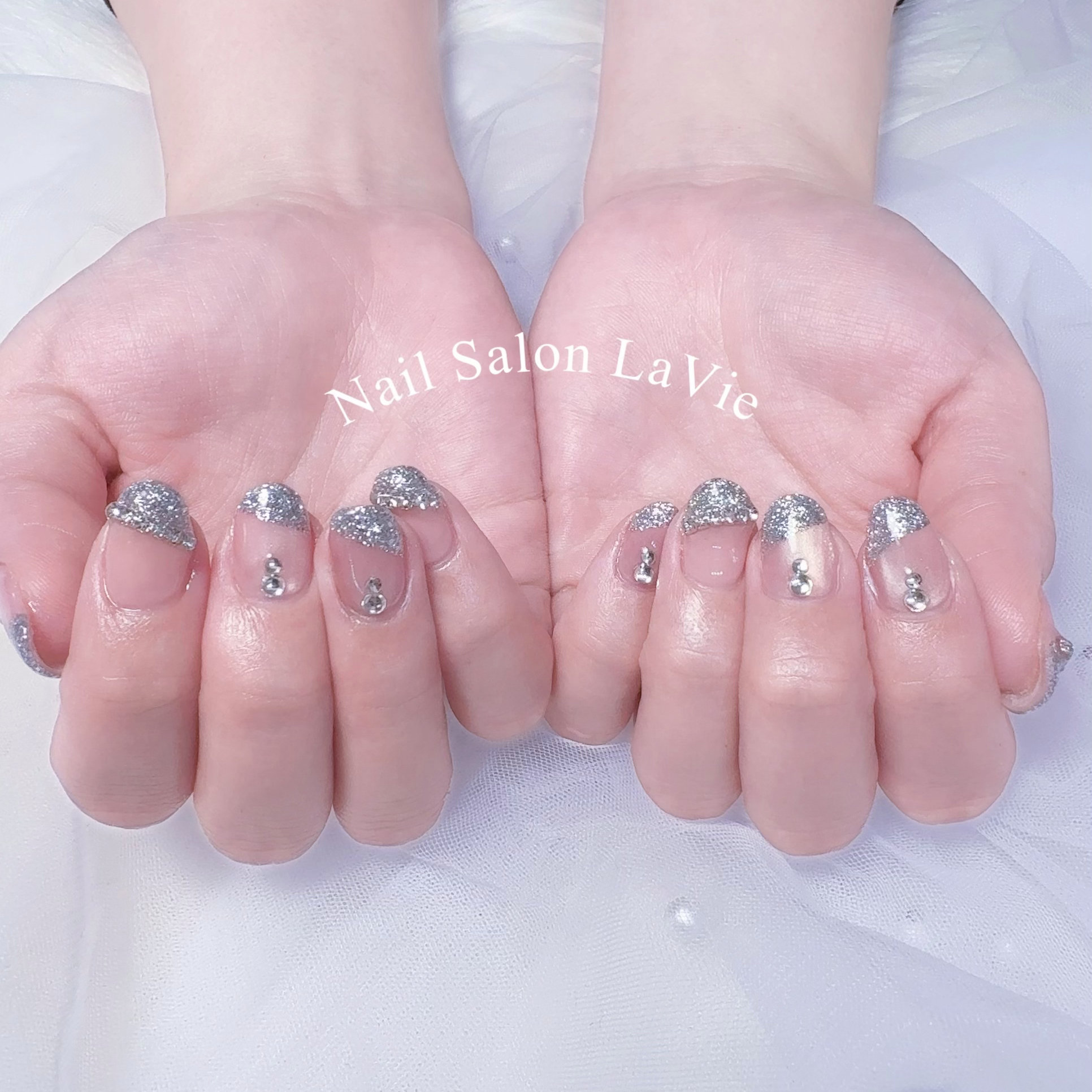 LaVie_nail.