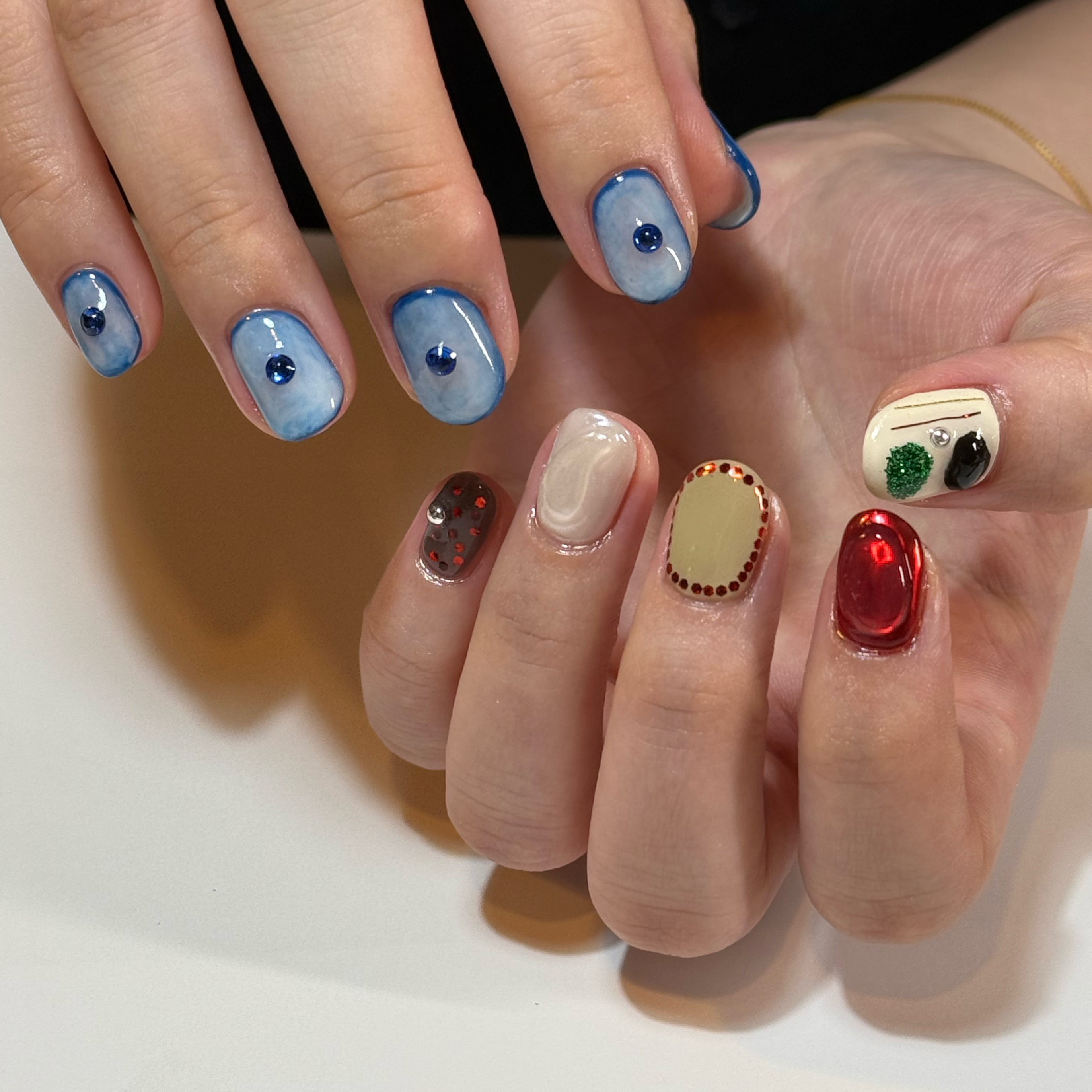 ten.nail