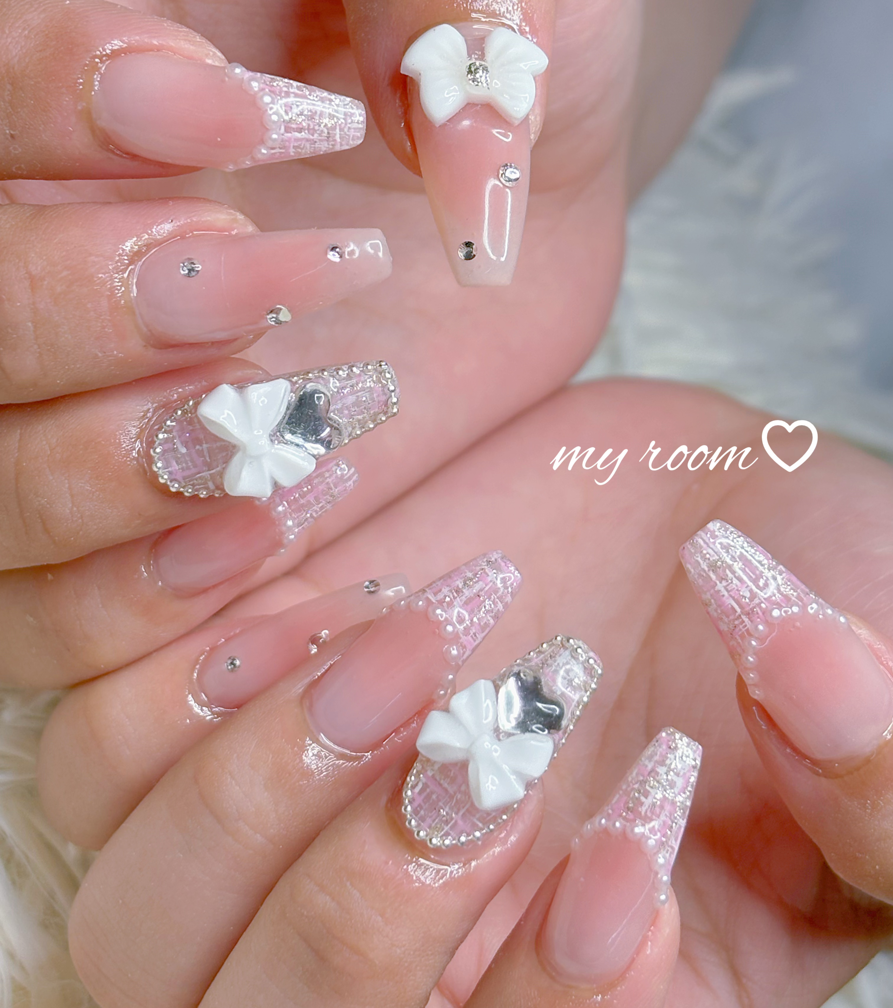 my_room.nail