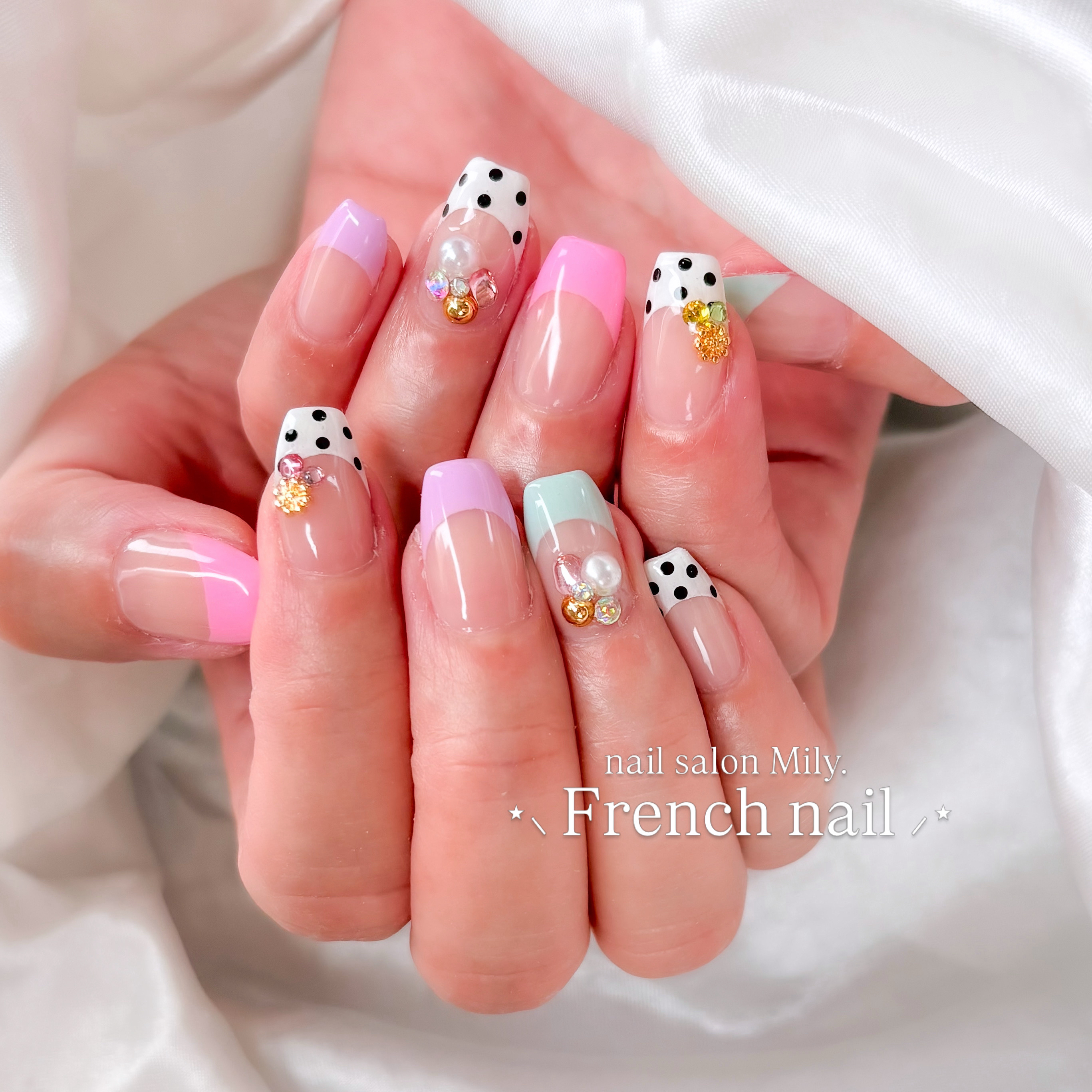 nail.salon.mily
