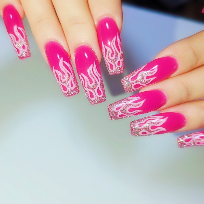 Nail_yello