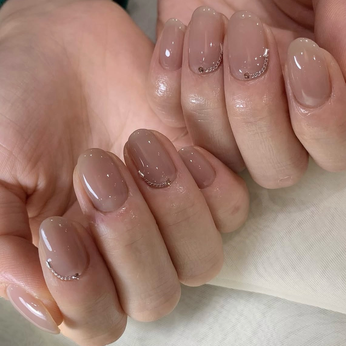 tol_nail