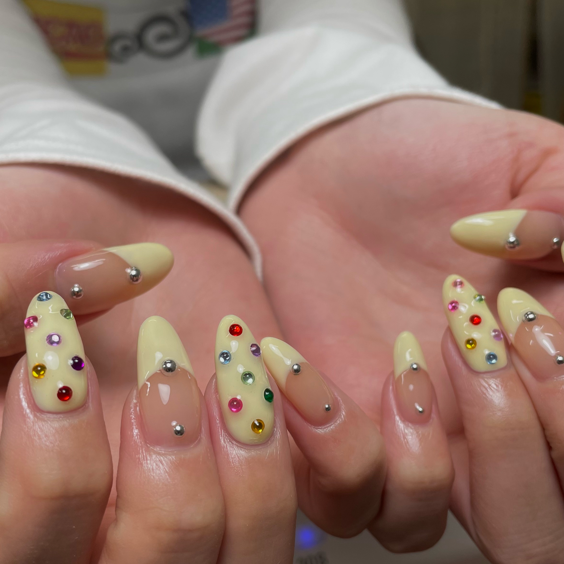 nari_nail