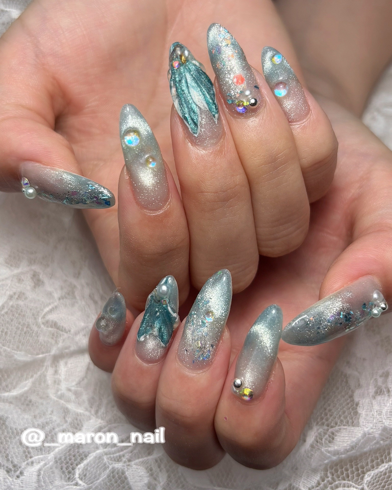 _maron_nail