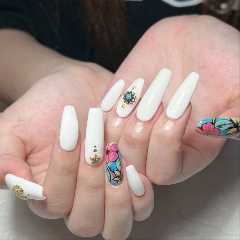 seventeennail_salon