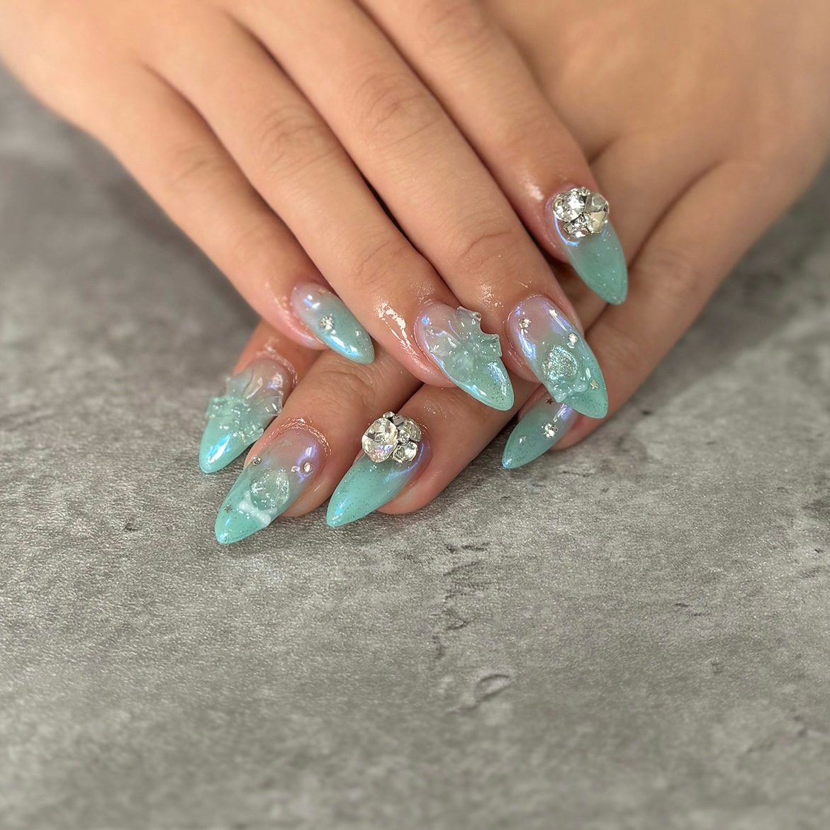 Nailroom_C