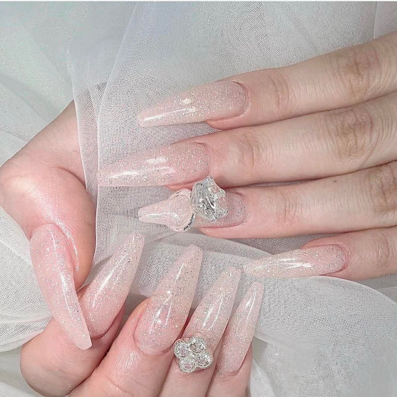 Bling_NailSalon
