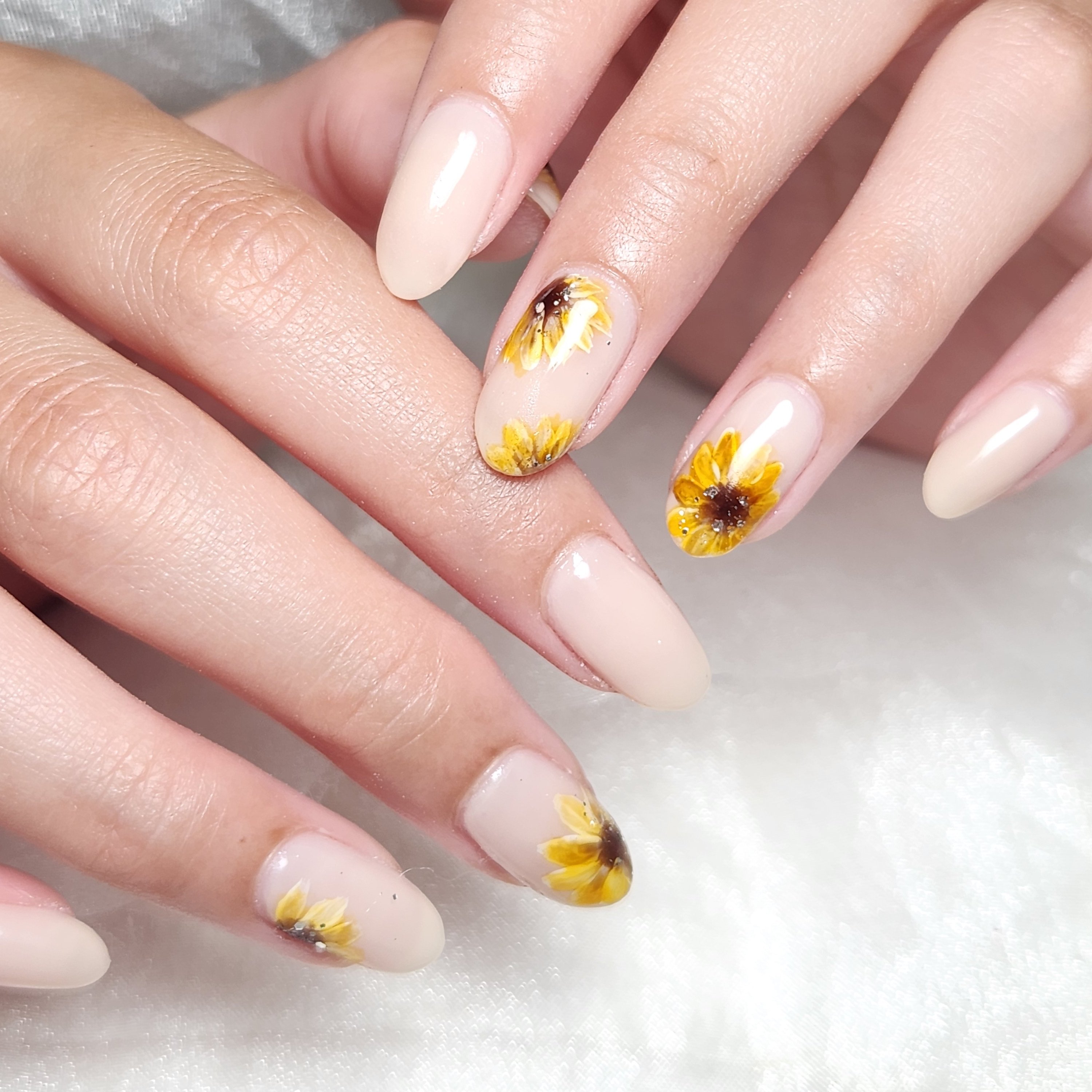 Nailroomno.3