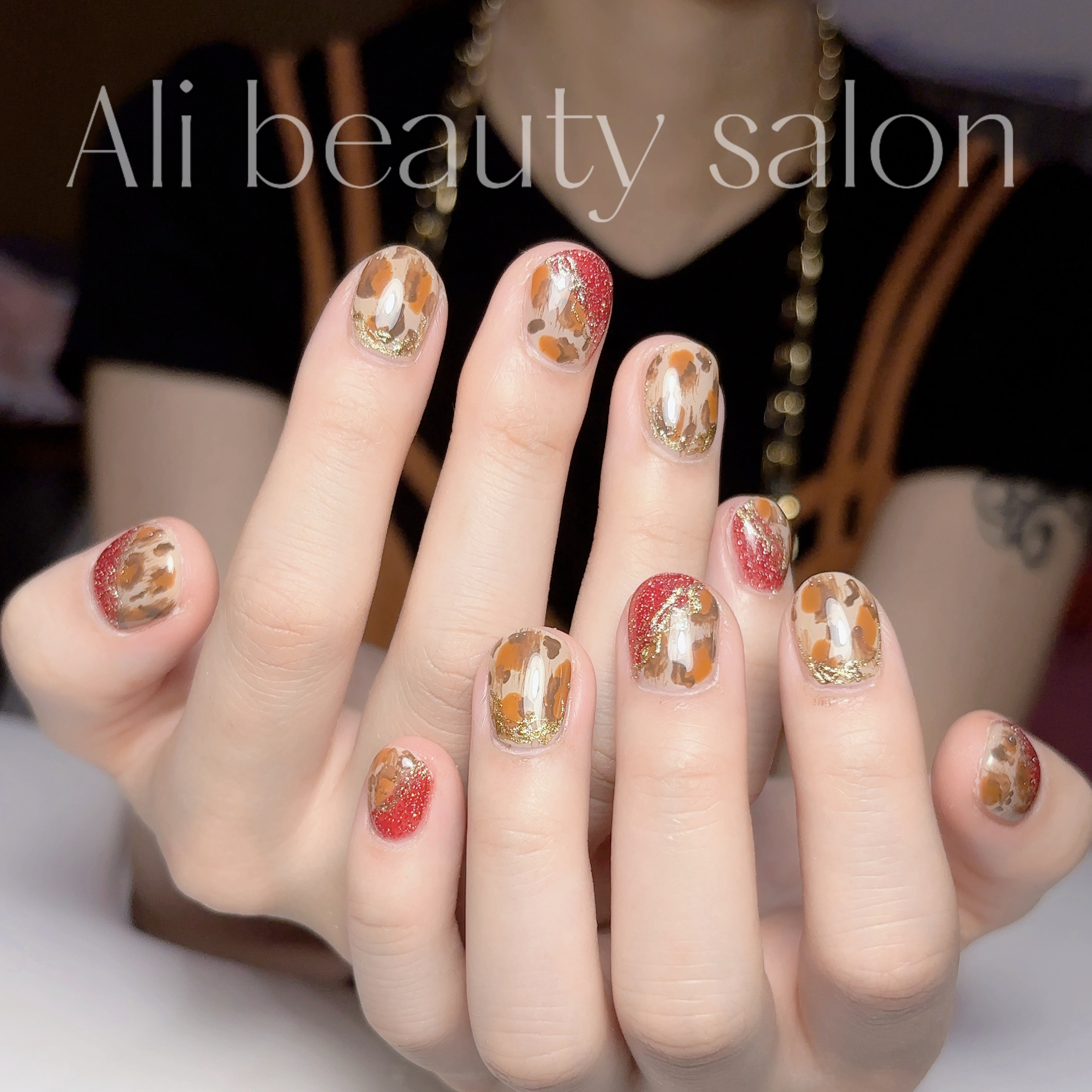 Ali_nail
