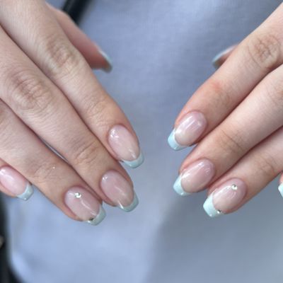 [次回予約限定♫]フレンチネイル˖ ࣪⊹