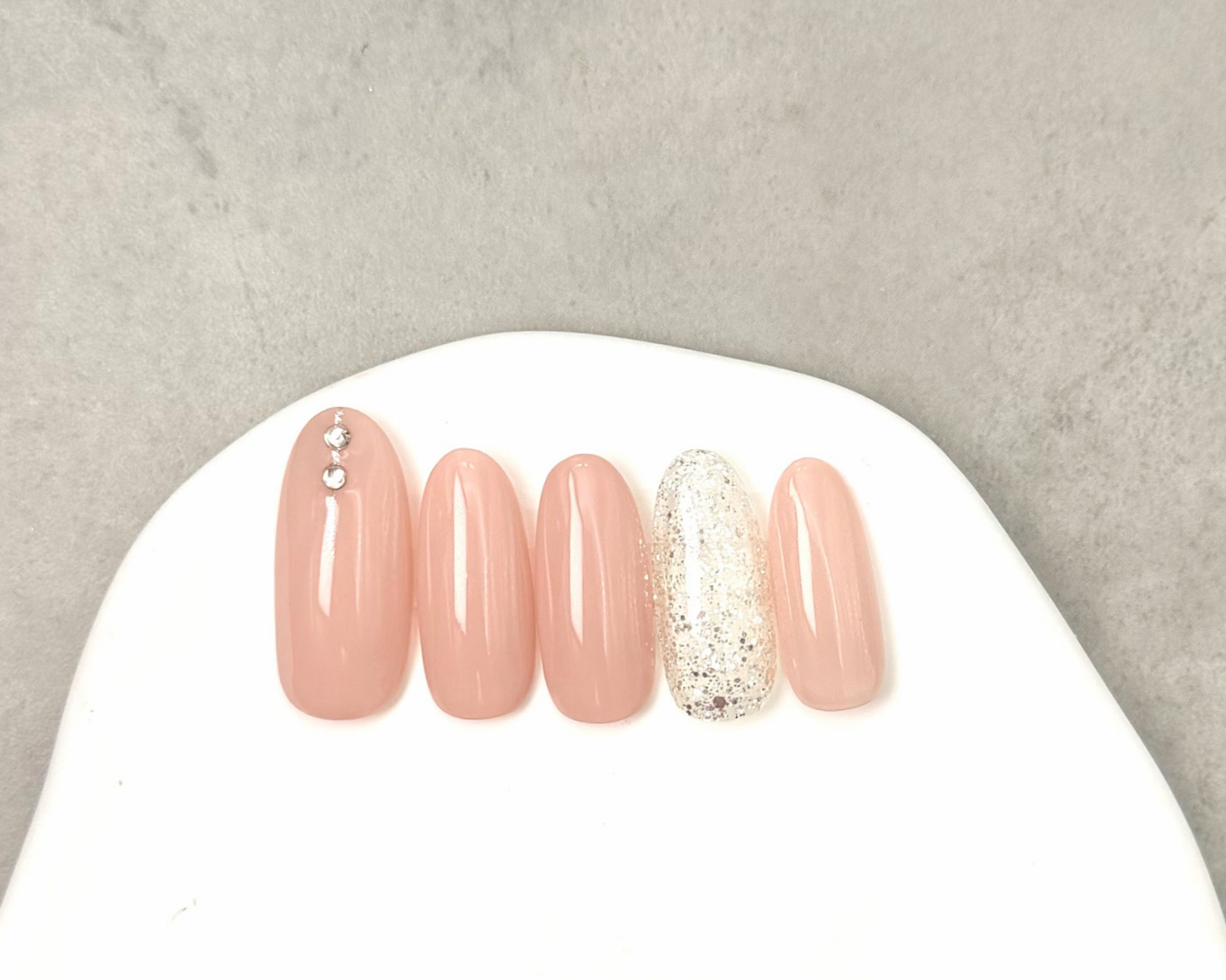 NAILSALON_Kanalis