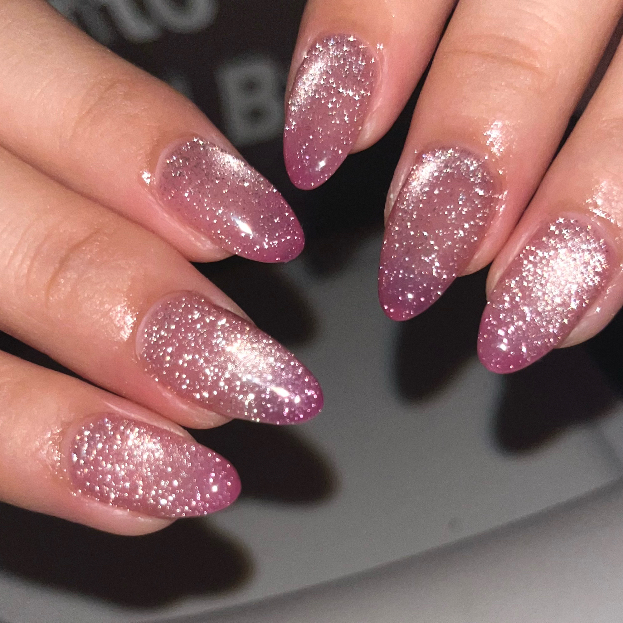 NailSalon_Amulet