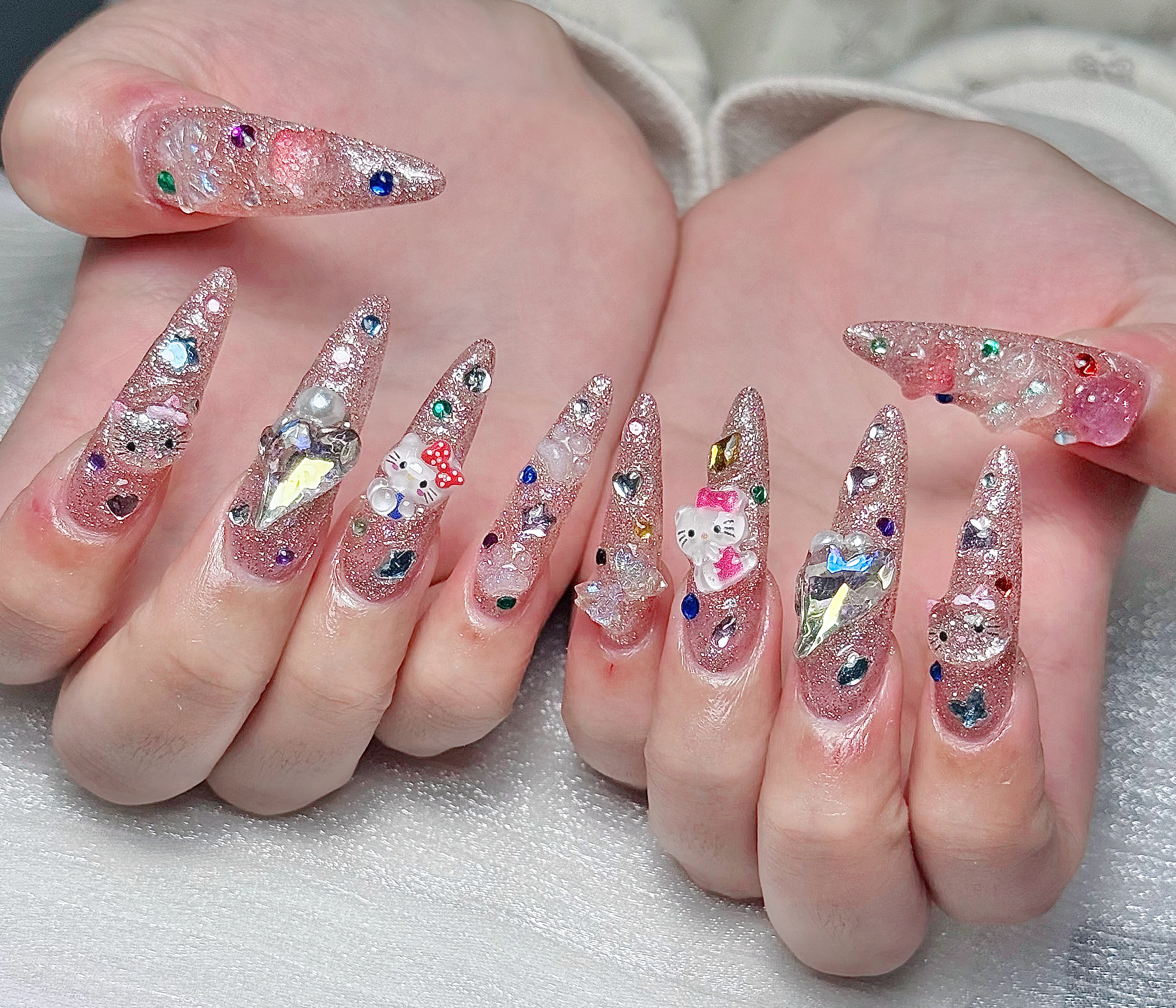 Cicinails
