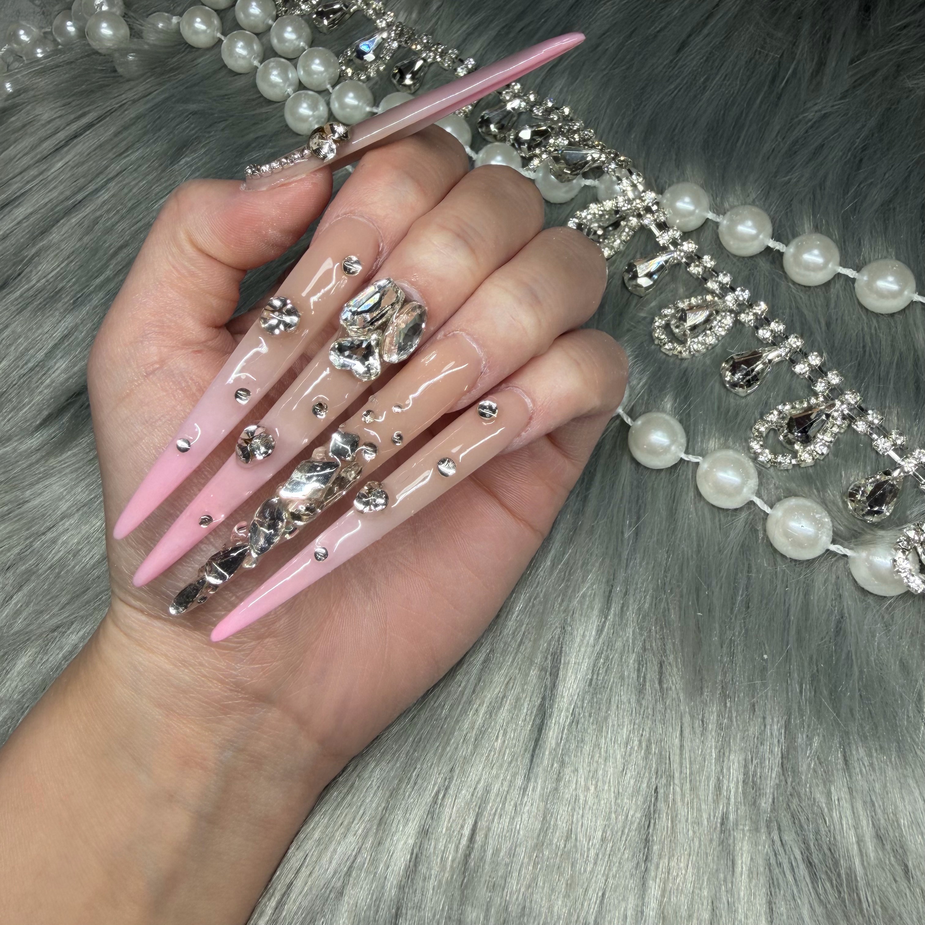 NailSalonGrow