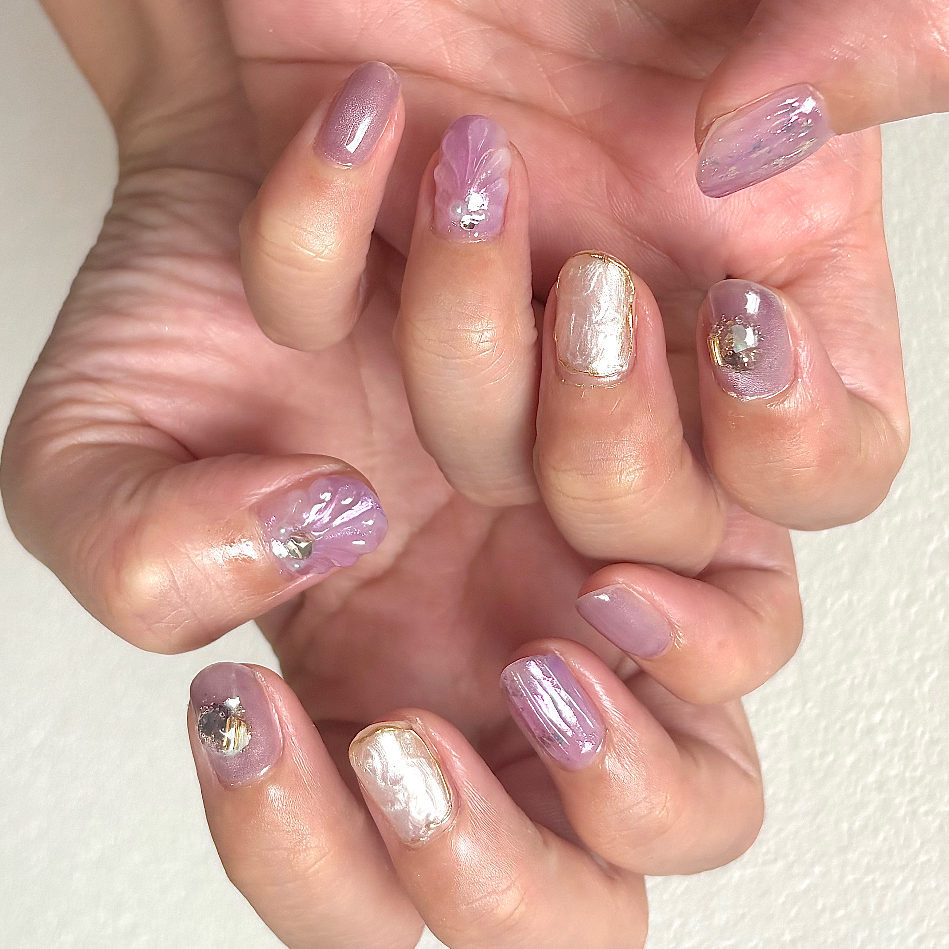 colorer_nail.ami
