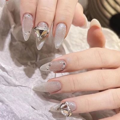 チップ長さ出し10本【オフ
なし】 4本デザイン