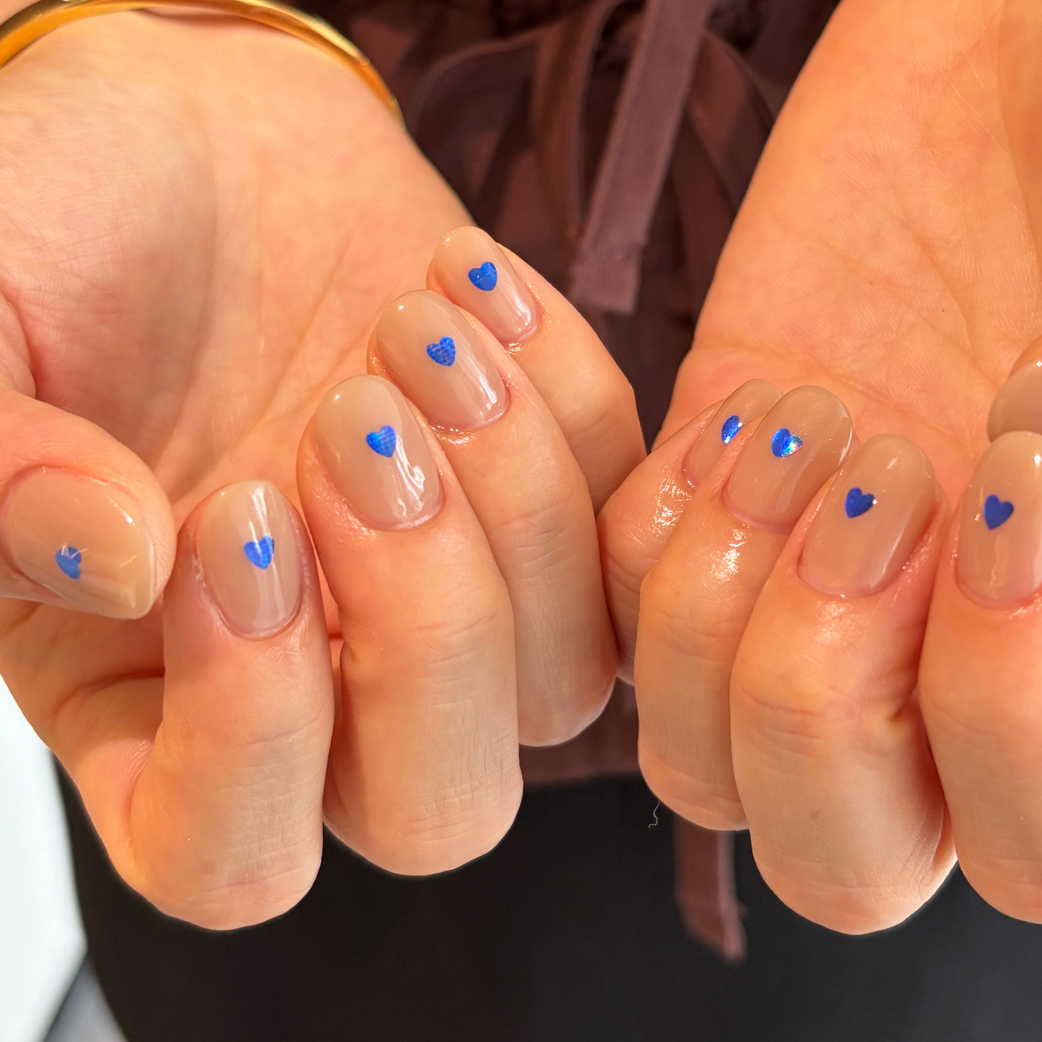 nail_hkr.