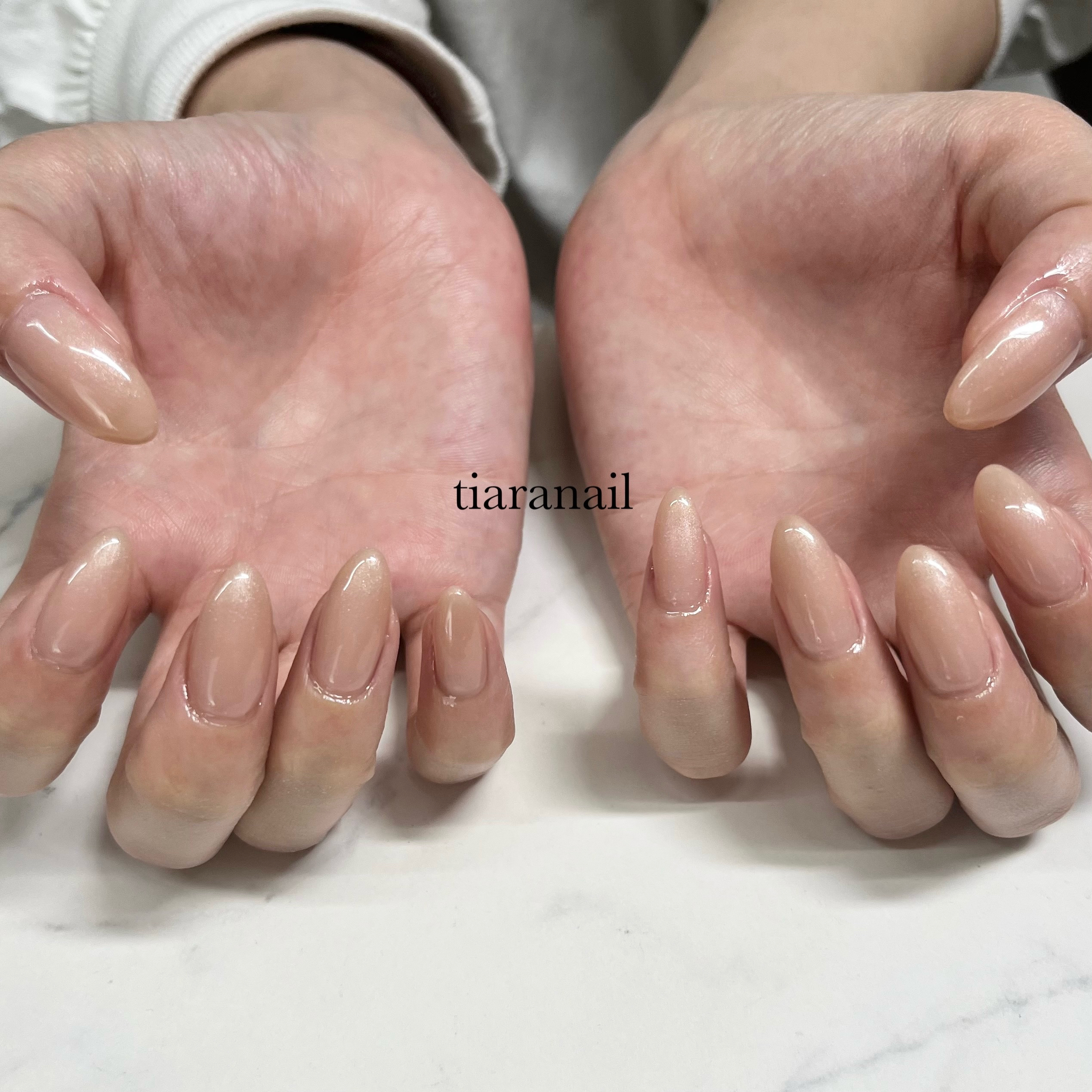 tiaranail
