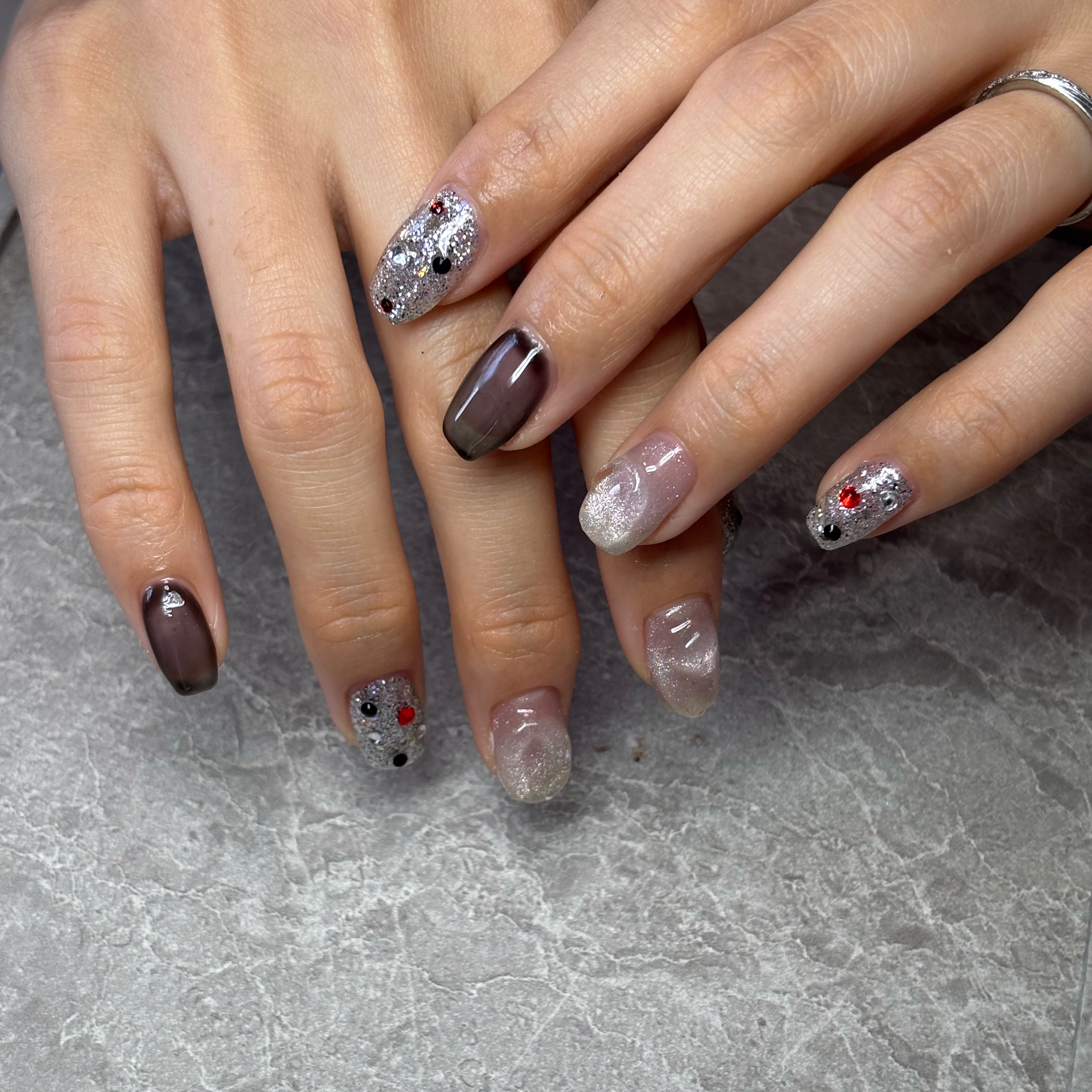 Lavi_nail