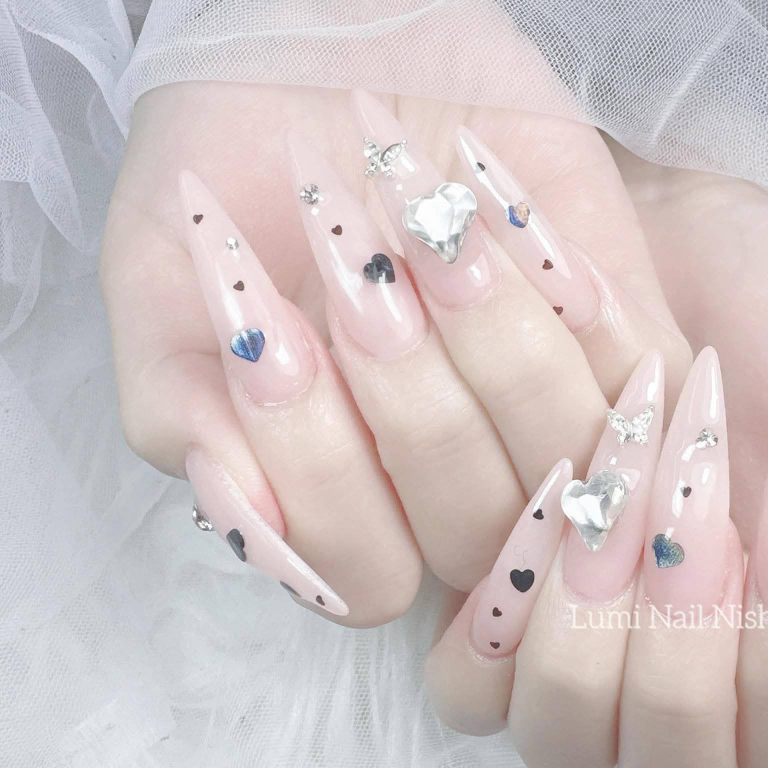 lumi.nail