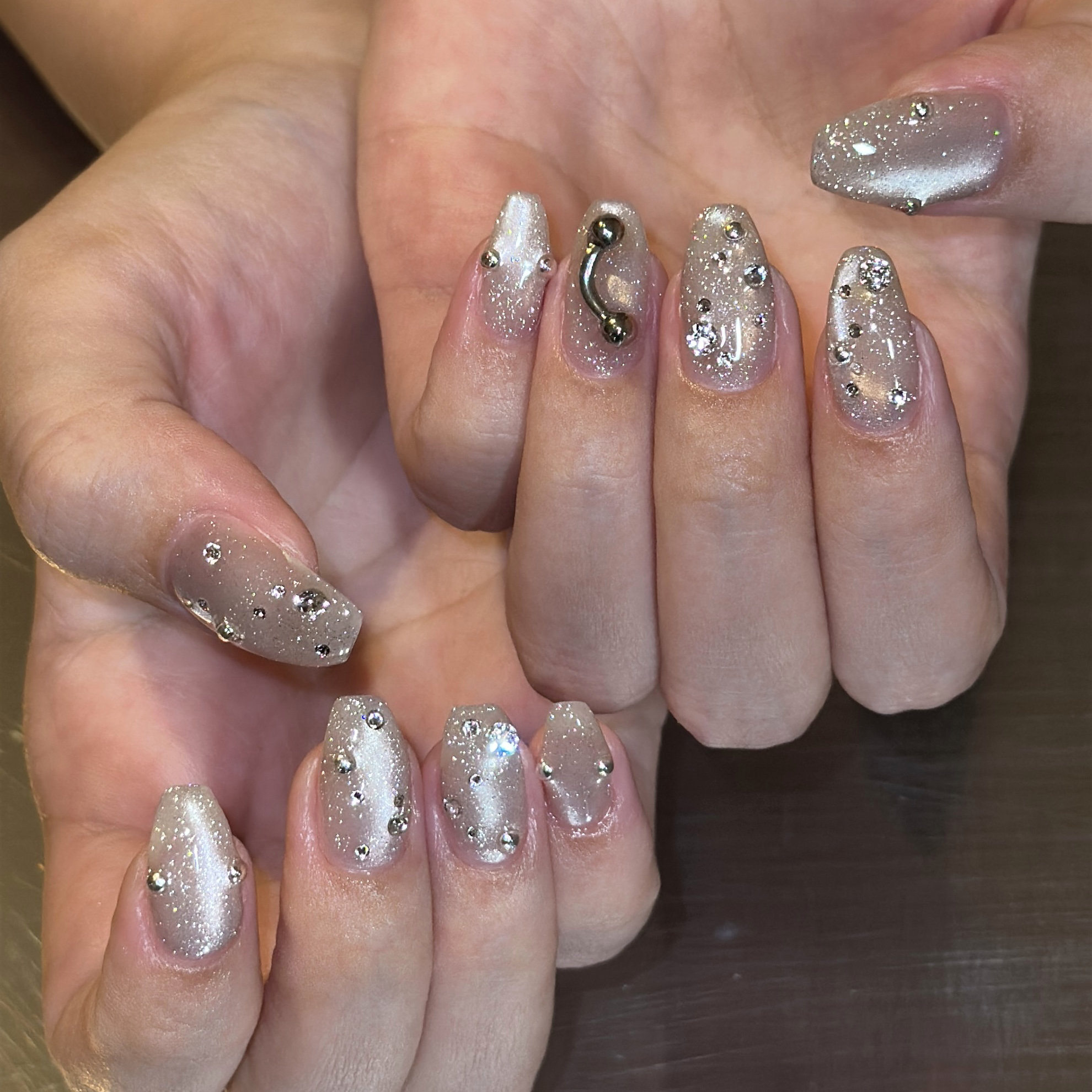 mozzie_nail