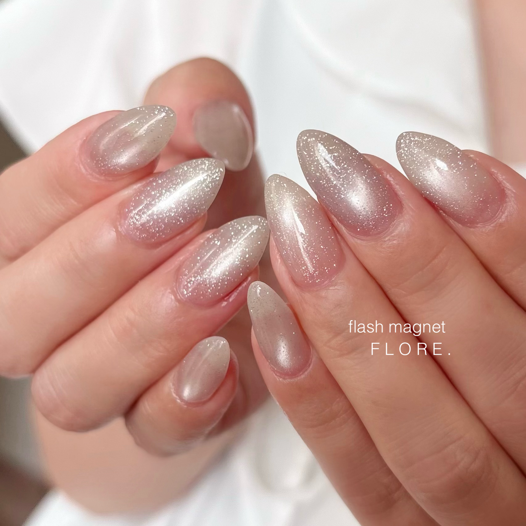 flore__nail