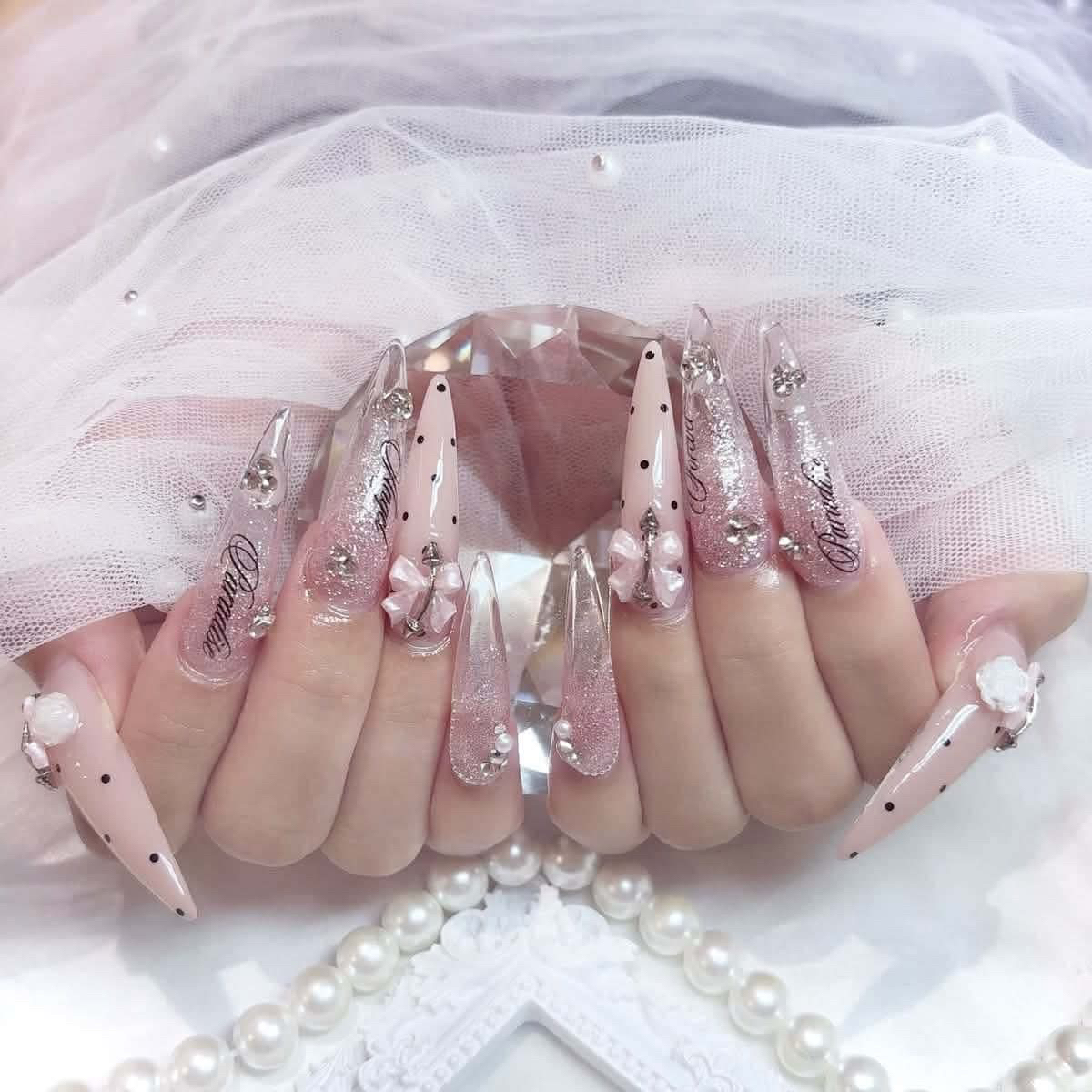 Punn_Nail