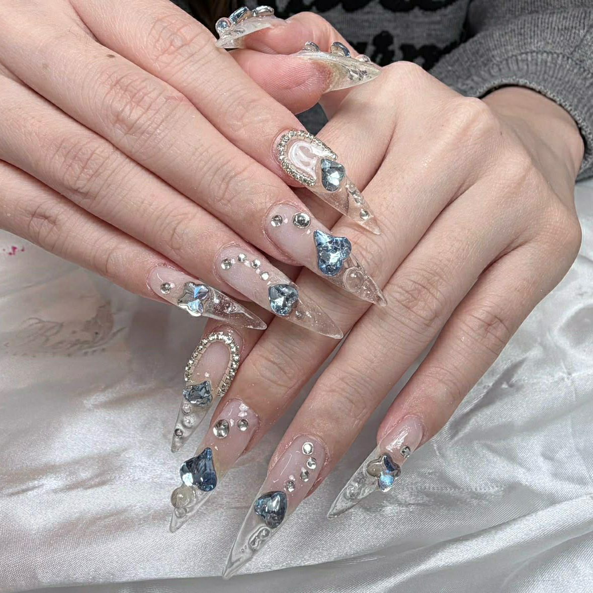 rena_reinails