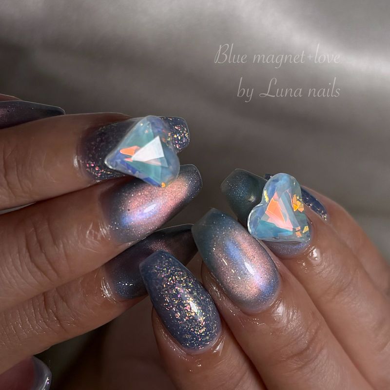 Luna nails