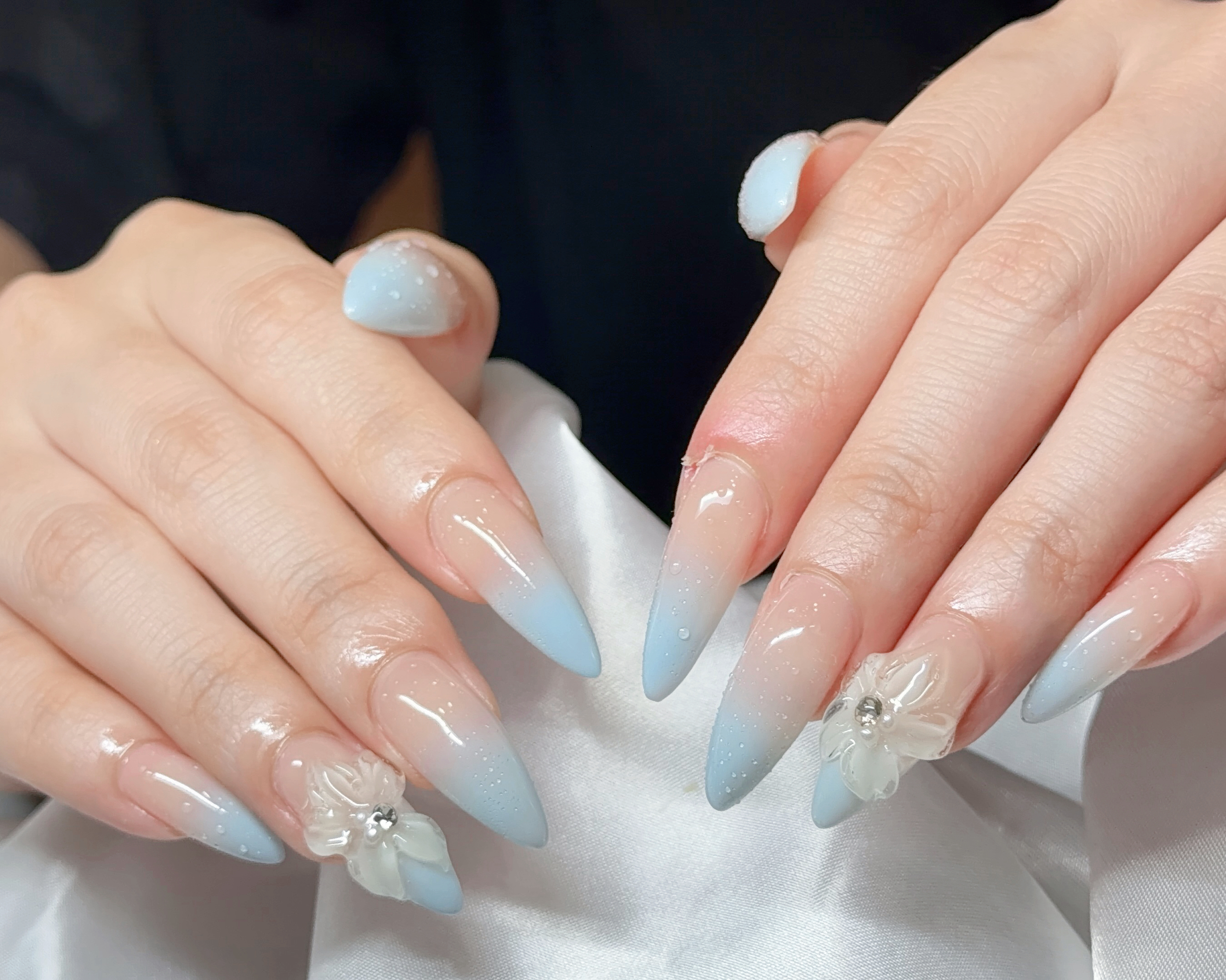 kira.Lilynailstudio
