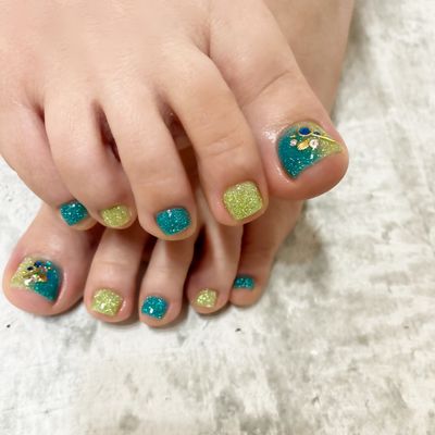 フットネイル