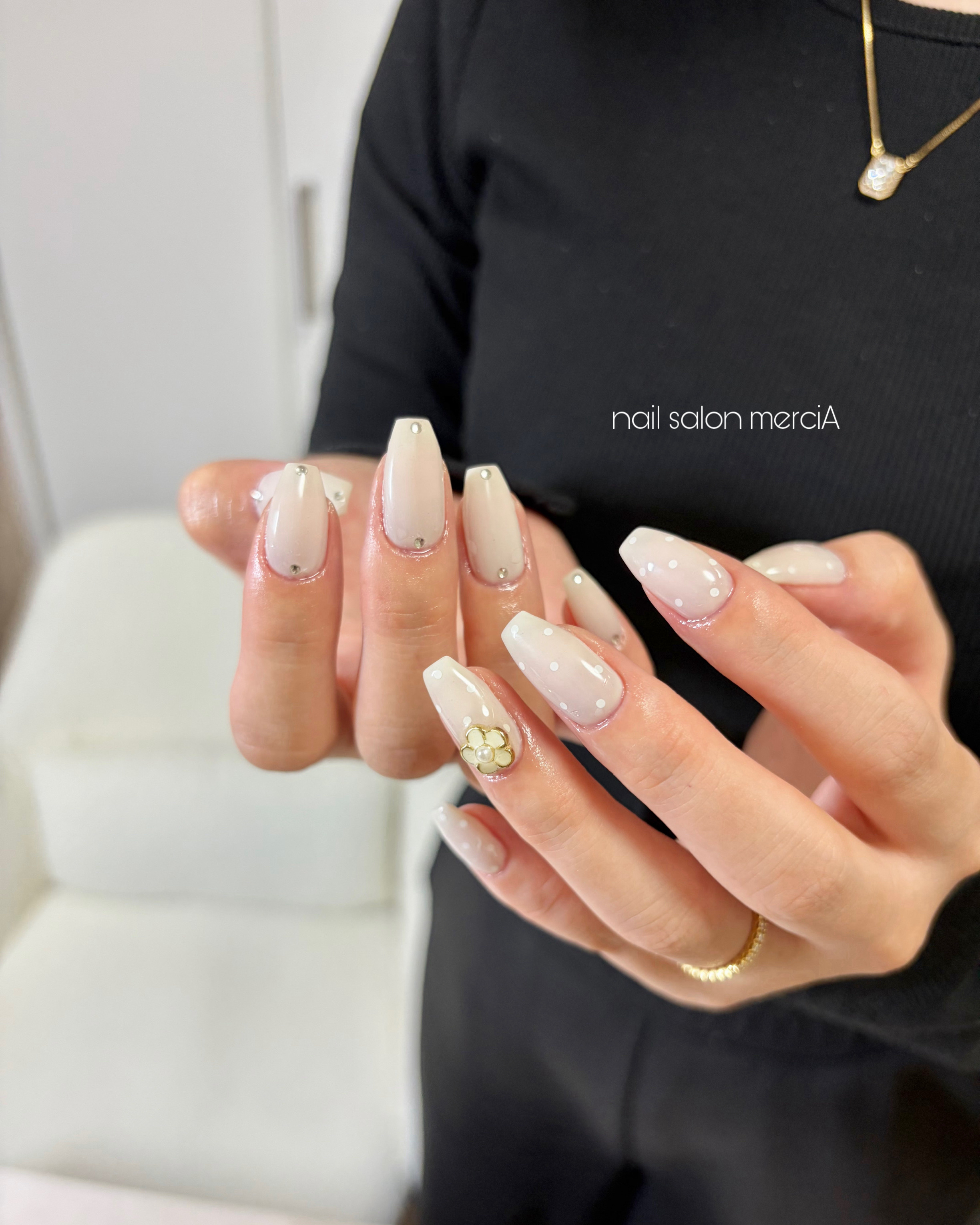 mercia_nail