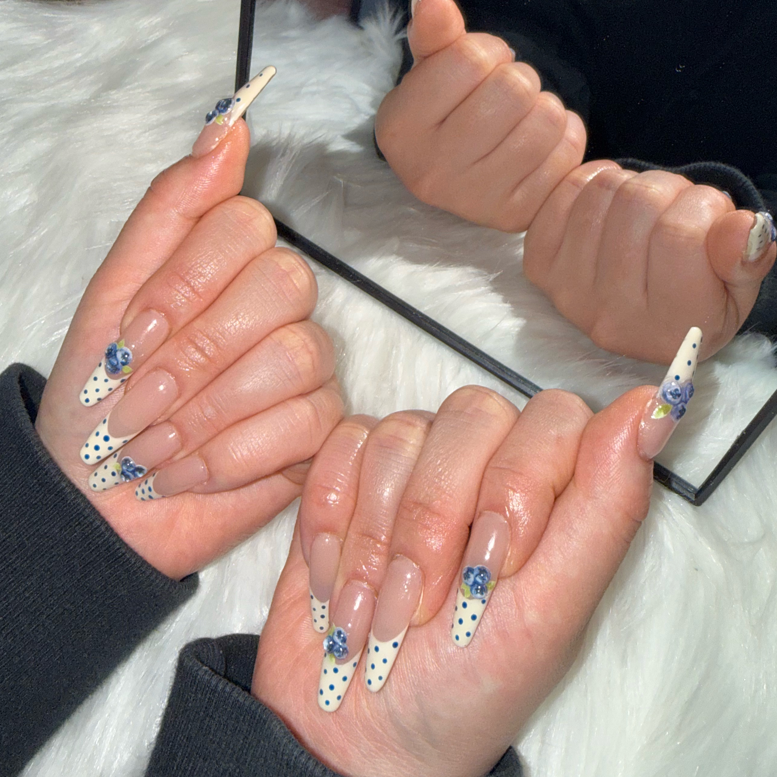 BiBi_nailsalon